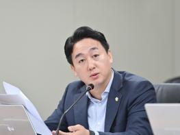  파주시의회 손성익 의원,  5분 자유발언 “파주 LG 디스플레이 투자로 지역경제 활성화 마중물 삼아야” 기사 이미지