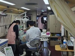 파주시 교하동, 어르신 대상 치과·한방 무료 이동 진료 기사 이미지