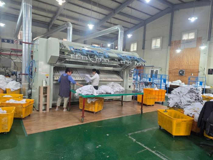 파주시 광탄면 ㈜다모아 세탁, ‘이불세탁 재능기부’로 이웃사랑 실천