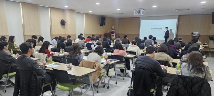 파주시, 인공지능(AI) 교육 넘어 자격 취득까지… 직원 역량 강화 ‘속도’