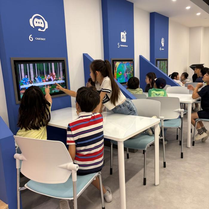 한가람초등학교, 6월 한 달간 ‘루미아트 디지털 갤러리’ 현대미술 전시회 개최