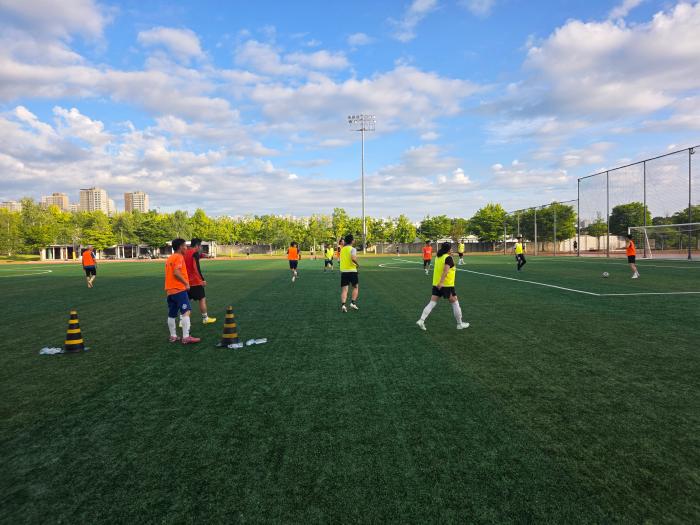 새벽을 깨우는 축구 열정… 창립 11주년 맞은 ‘운정 일조회’