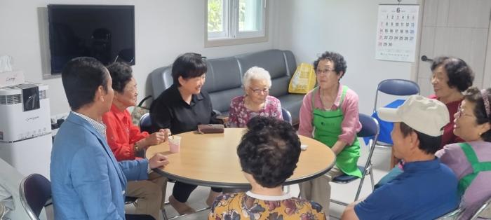 파주시 교하동, 장마·무더위 대비 경로당 순회 방문