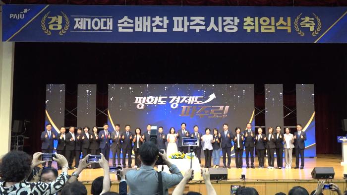 시장과 선출직 공직자들의 시간은 어디로 향해야 하는가