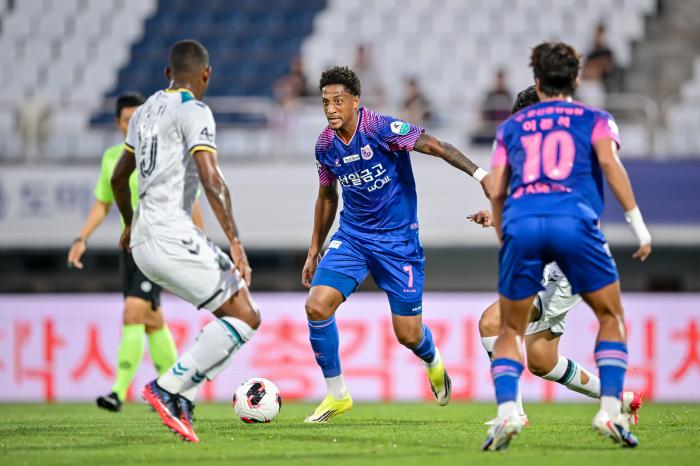 ‘창과 방패의 한판 승부’ 파주 프런티어 FC, 수원FC 상대로 연승 도전