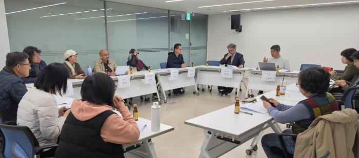 파주시민네트워크 “운정호수공원 불꽃축제, 생태·건강 영향 검토해야”